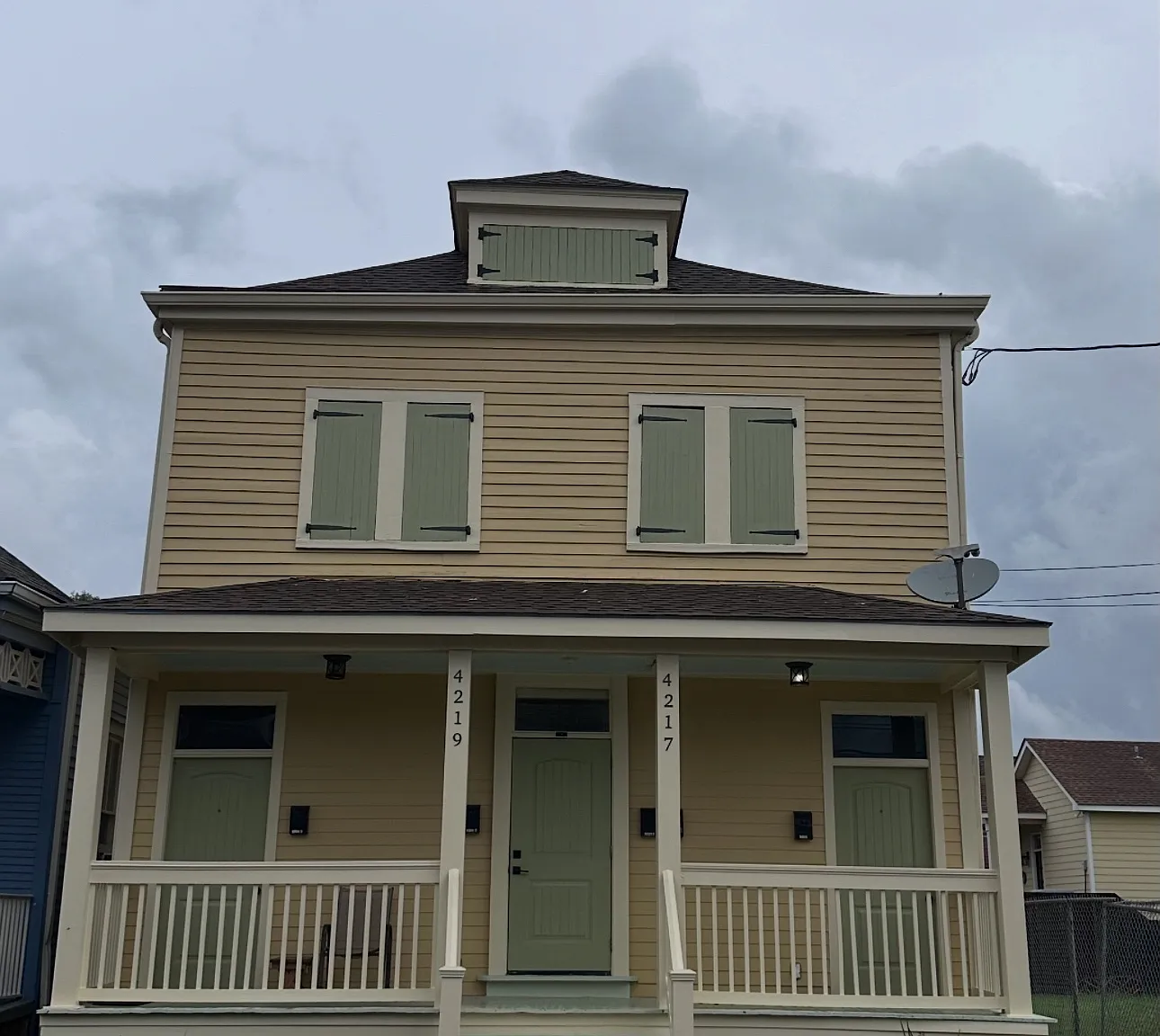 4219 Clara St — Photo 1
