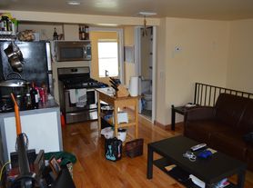 923 S 17th St, Philadelphia, PA