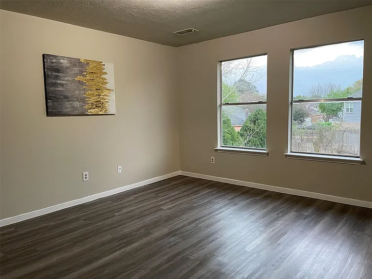 6614 Amberfield Ln — Photo 18