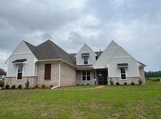 45 Grassy Hill Rd, Piperton, TN 38017