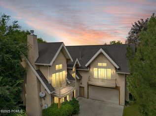 4757 S Meadowview Rd, Murray, UT 84107