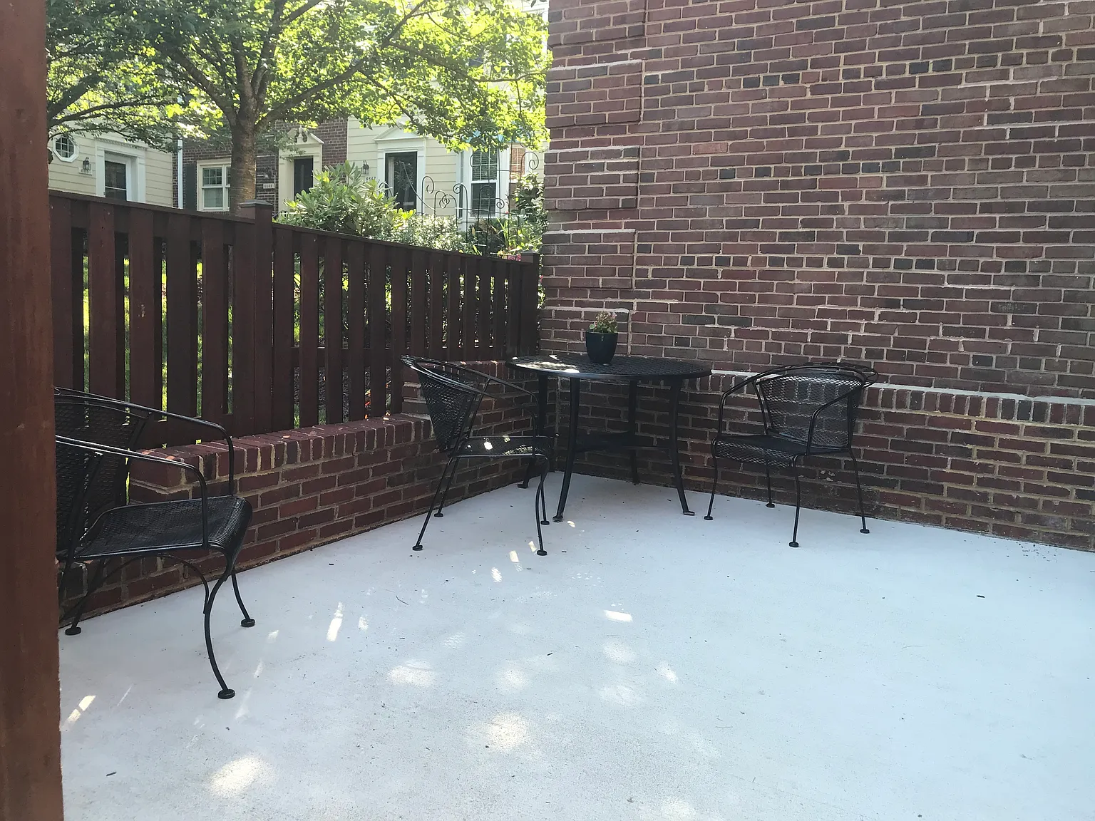 6639 Hillandale Rd — Photo 2