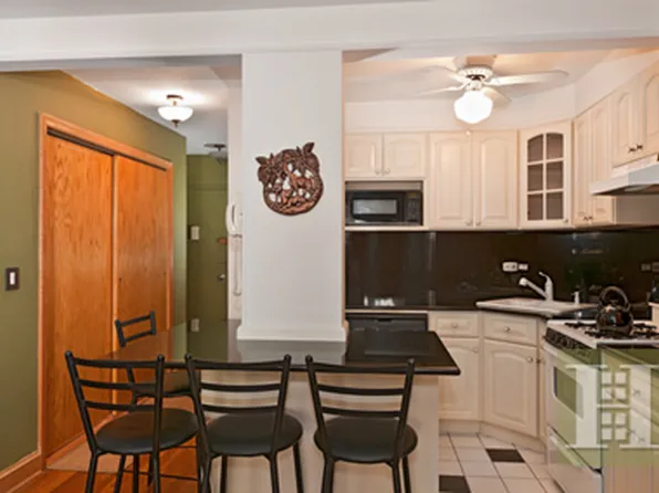 337 East 50th Street image 1 of 6