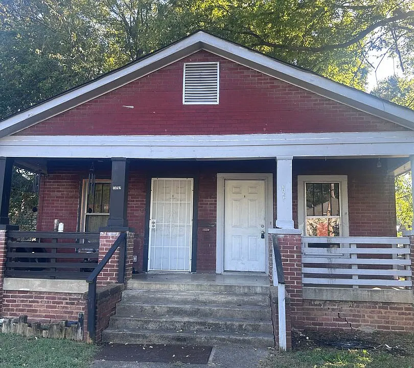 1402 E. 17th Street