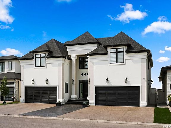 2nd image of 4404 Wild Rose DRIVE