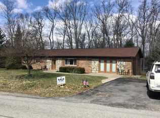 124 Oak Creek Rd, Ghent, WV 25843