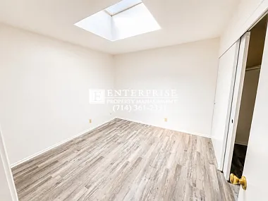 3 bed, 1493 sqft, $4,300 — Photo 3