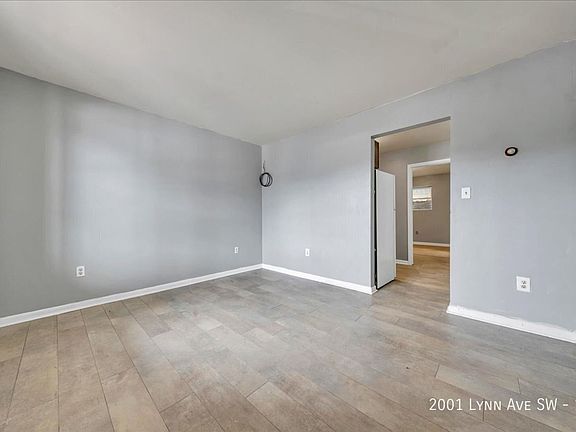 5th image of 2001 Lynn Ave SW APT 14