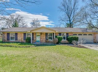 18010 Chipstead Dr, South Bend, IN 46637