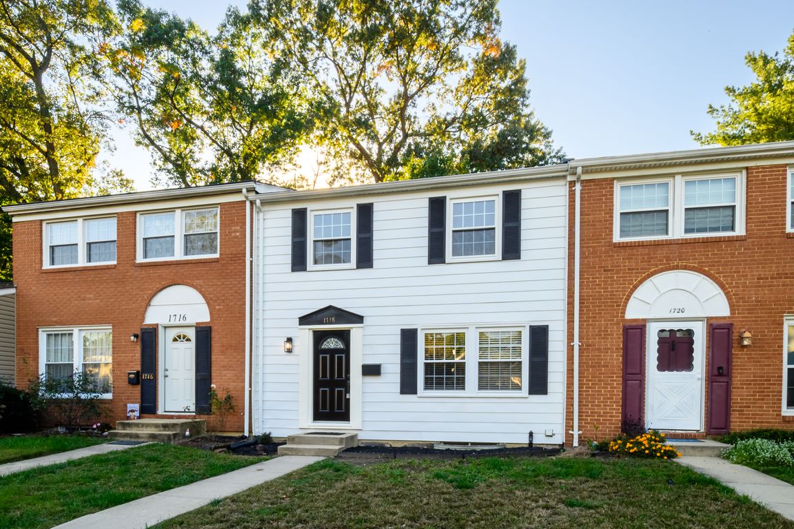01_Main Exterior