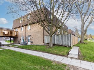 321 Blackthorn St #82, Oshawa, ON L1K 1L3