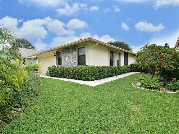 4th image of 2545 NW 13th Ct