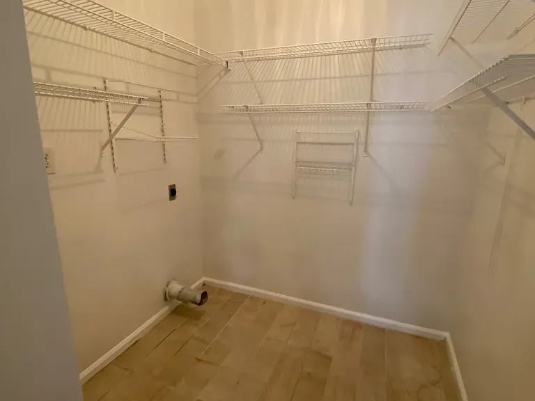 202 Alderston Way — Photo 7