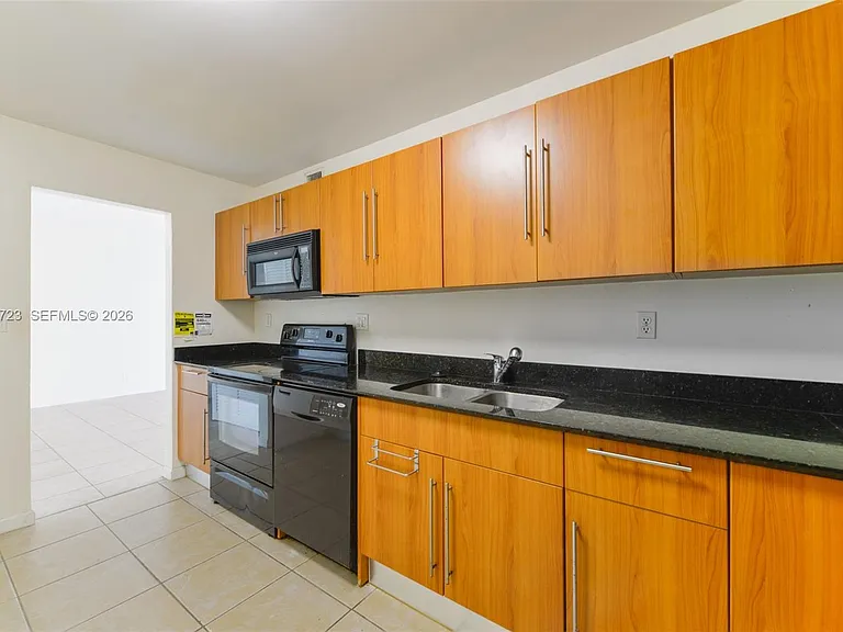 3001 S Ocean Dr #749 — Photo 10