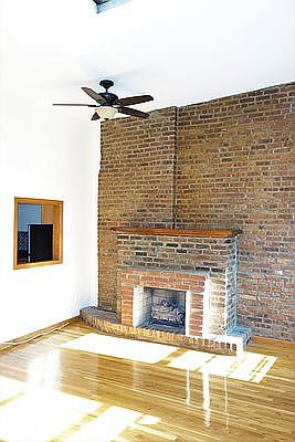 1st image of 449 W 47th St #4