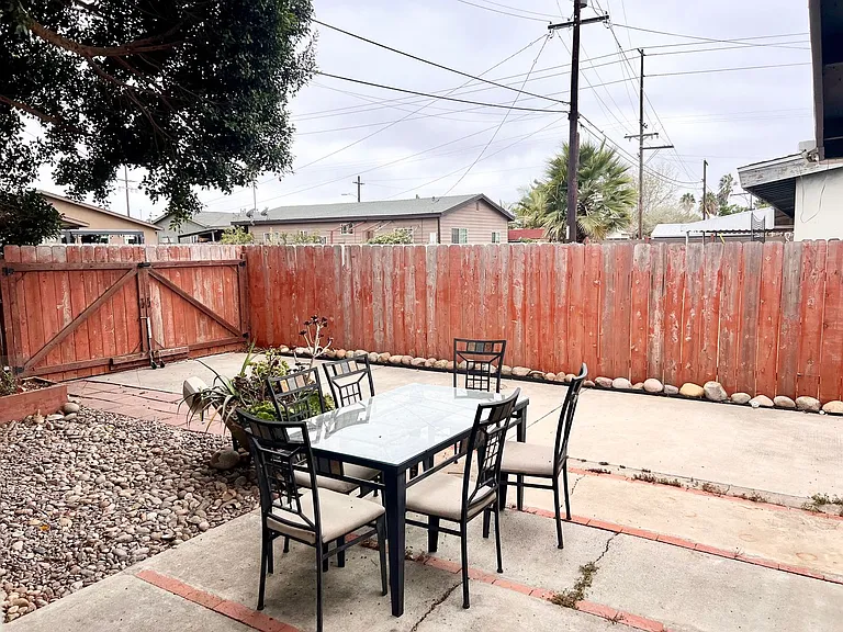 3725 Clairemont Mesa Blvd — Photo 21