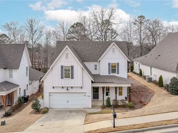 1524 Dartmouth Dr, Auburn, AL 36830