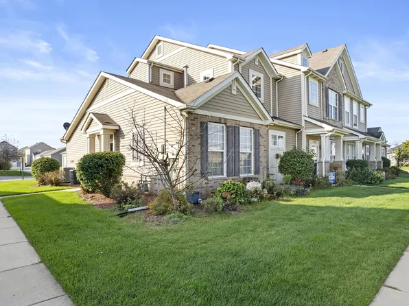 1068 E 115th Ln, Crown Point, IN 46307