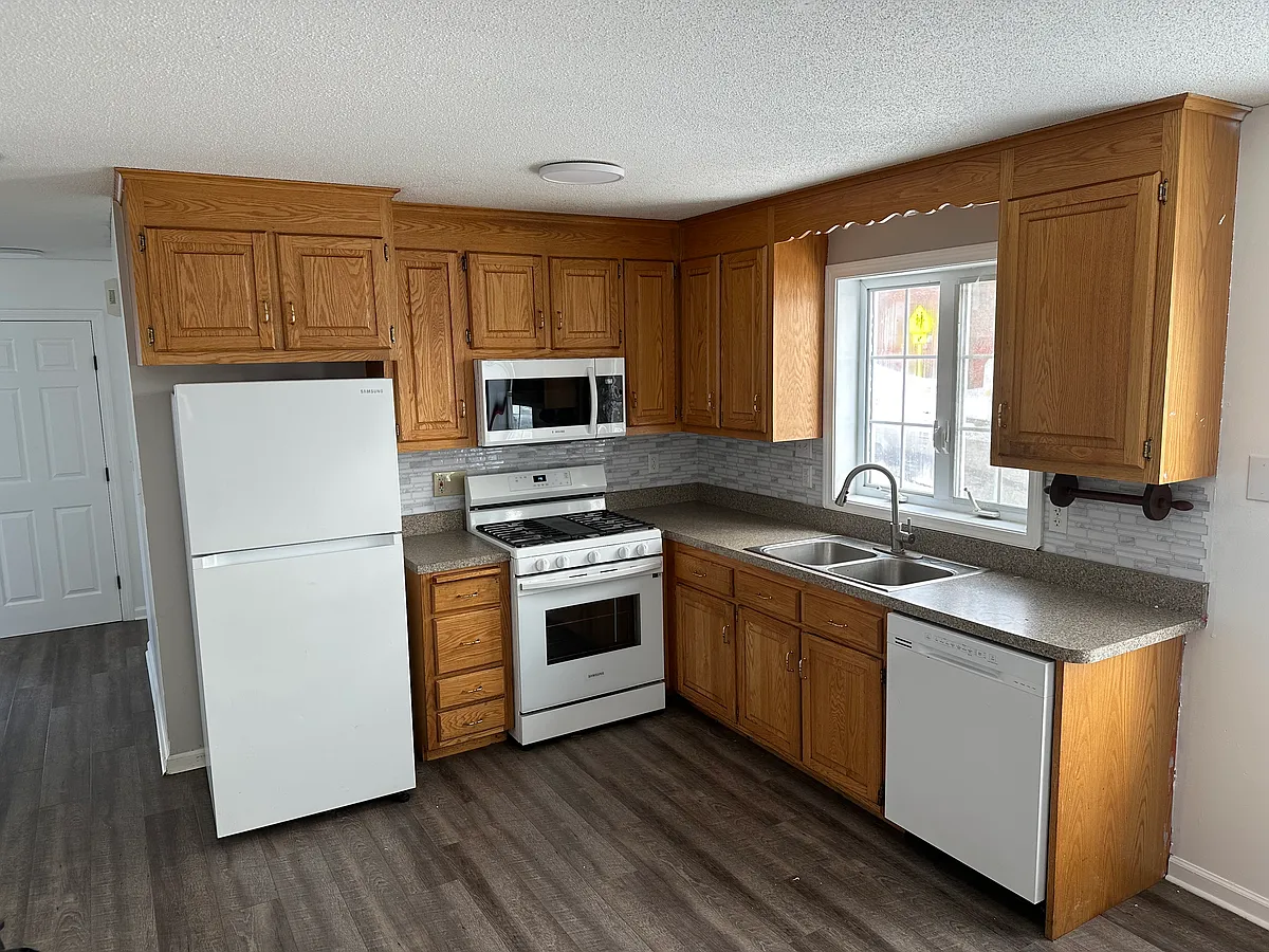 Building Photo - 57 Jefferson St #1