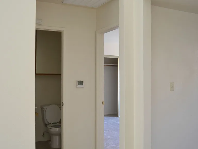 Desert Villas Apartment Homes — Photo 16