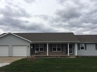 206 Austin Dr, Sidney, IL 61877