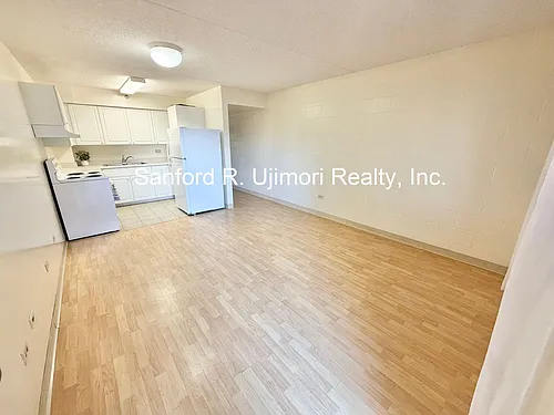 1074 Lunalilo St #305 Photo 1