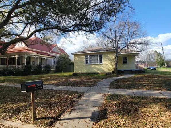 201 Mable St, Hattiesburg, MS 39401