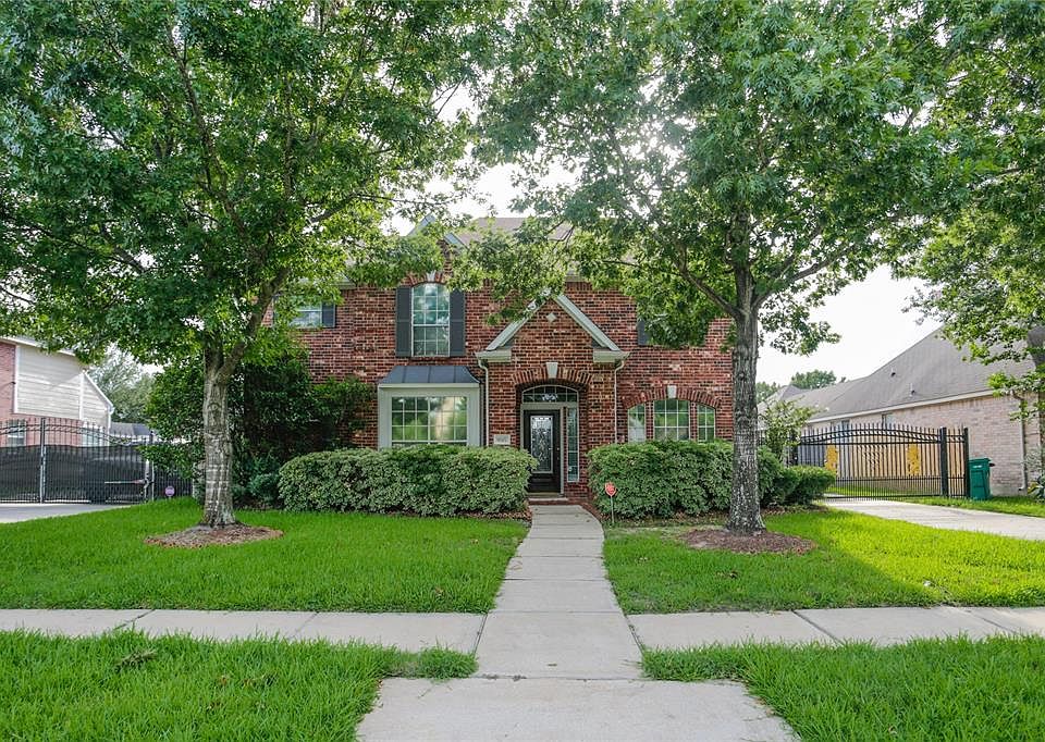 1st image of 9707 Haven Crossing Ct
