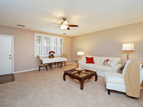 1830 Sevilla Blvd Unit 305-4