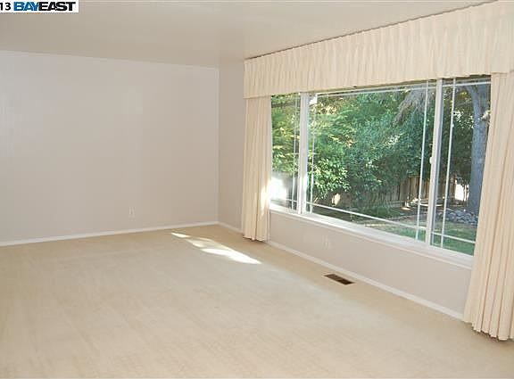 2nd image of 537 Cypress St