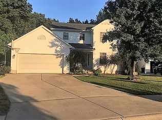 715 Hawksbridge Cir, Temperance, MI 48182