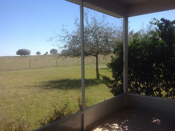4th image of 20838 Queen Alexandra Dr