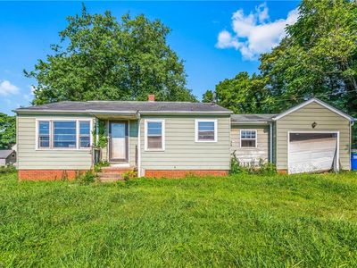 7770 Jackson St, Rural Hall, NC, 27045