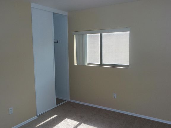 5th image of 1109 E Arabian Dr