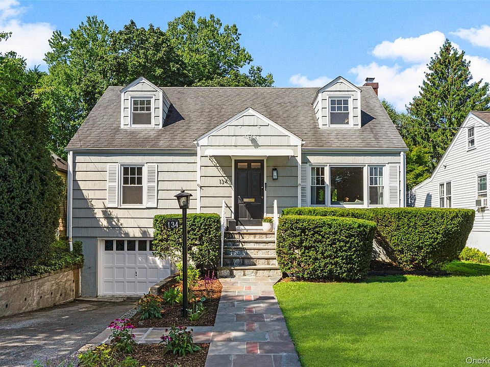 1st image of 134 Jensen Avenue