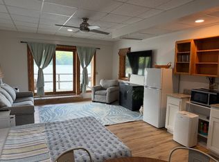 9 Riverside Dr #2, Waterford, CT 06385