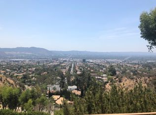 1739 Camino De Villas, Burbank, CA 91501