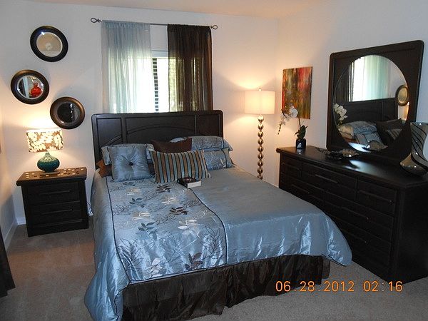 Huge bedrooms