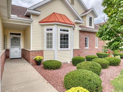 5271 South Acorn LANE, Milwaukee, WI, 53221