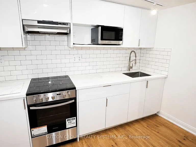616 Rogers Rd — Photo 8