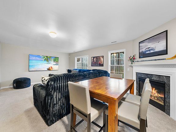 4th image of 6708 Middleboro Dr