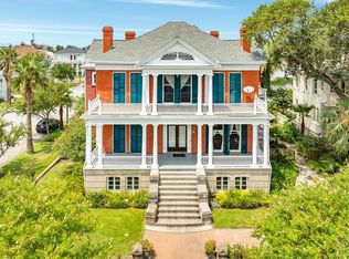 1428 Ball St, Galveston, TX 77550