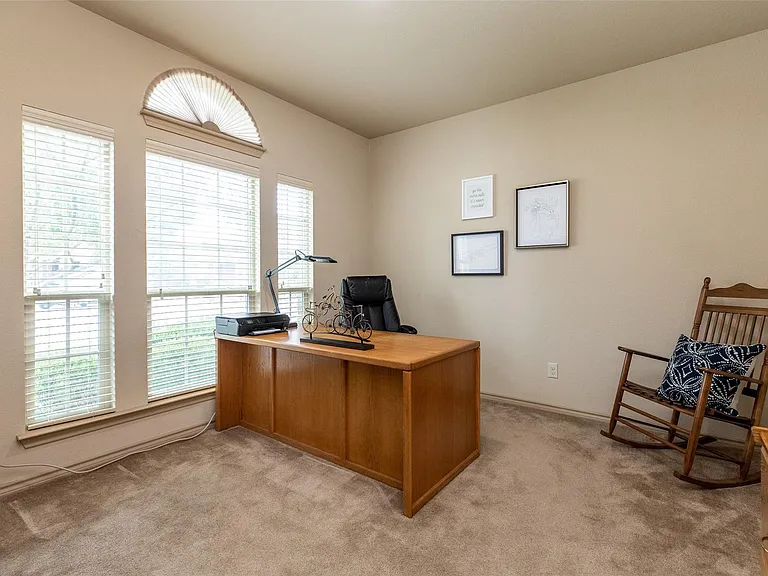 509 Vidalia Ct — Photo 13