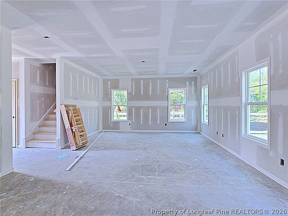 5th image of 403 Windemere Dr