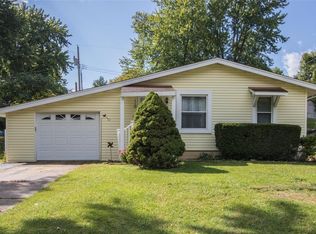 2613 Zumbehl Rd, Saint Charles, MO 63301