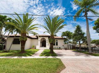 12905 Ixora Rd, North Miami, FL 33181