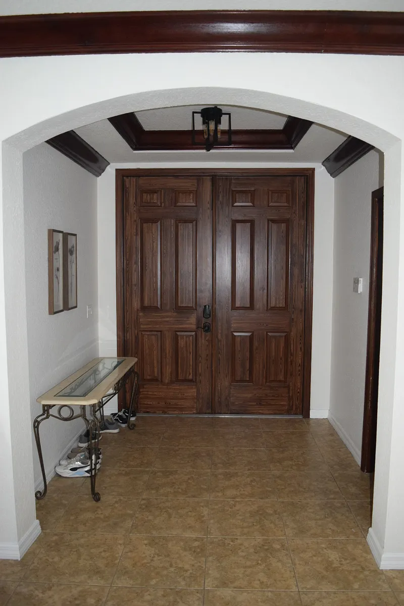 Building Photo - 9923 Springlake Cir