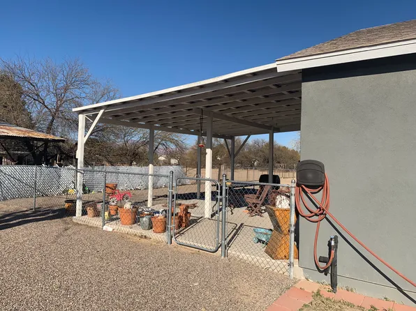 541 S Chavarria Ln, Thatcher, AZ 85552