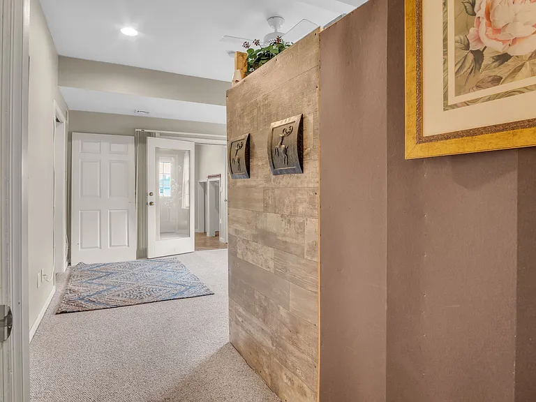 1301 Colonial Club Dr #C — Photo 23