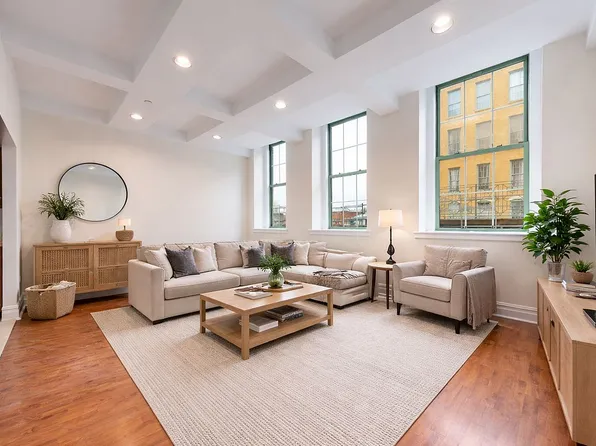 45-02 Ditmars Blvd #137, Astoria, NY 11105